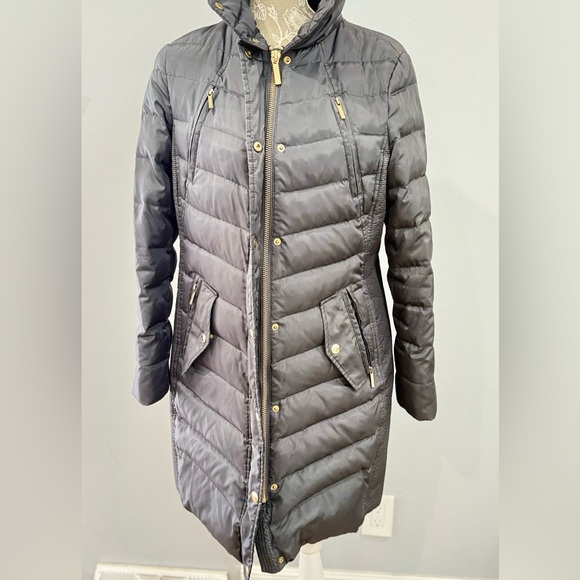 Michael Kors Charcoal Puffer Coat - Picture 3 of 11